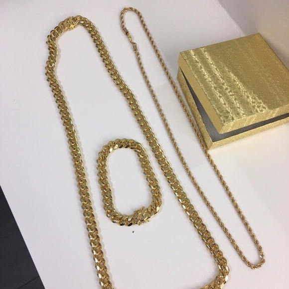 Cuban link set
